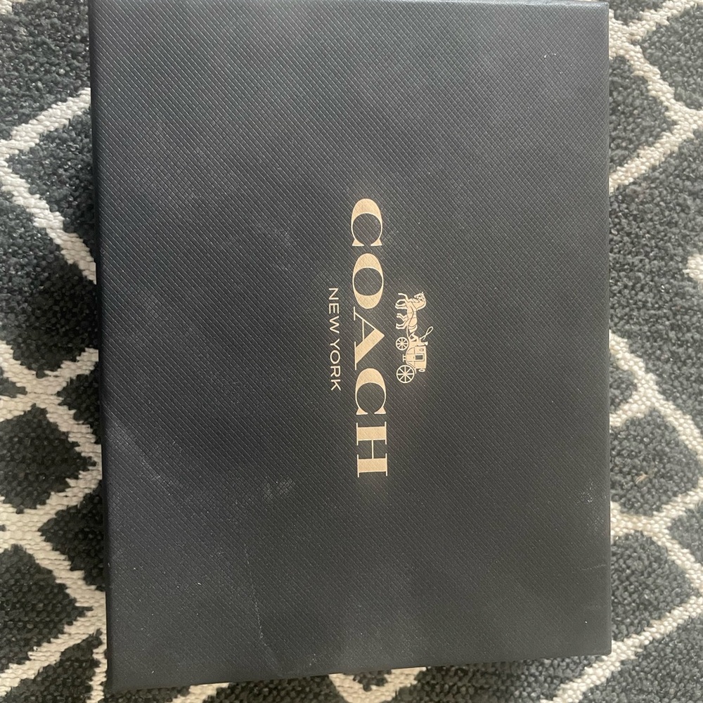 Coach - Small Wristlet